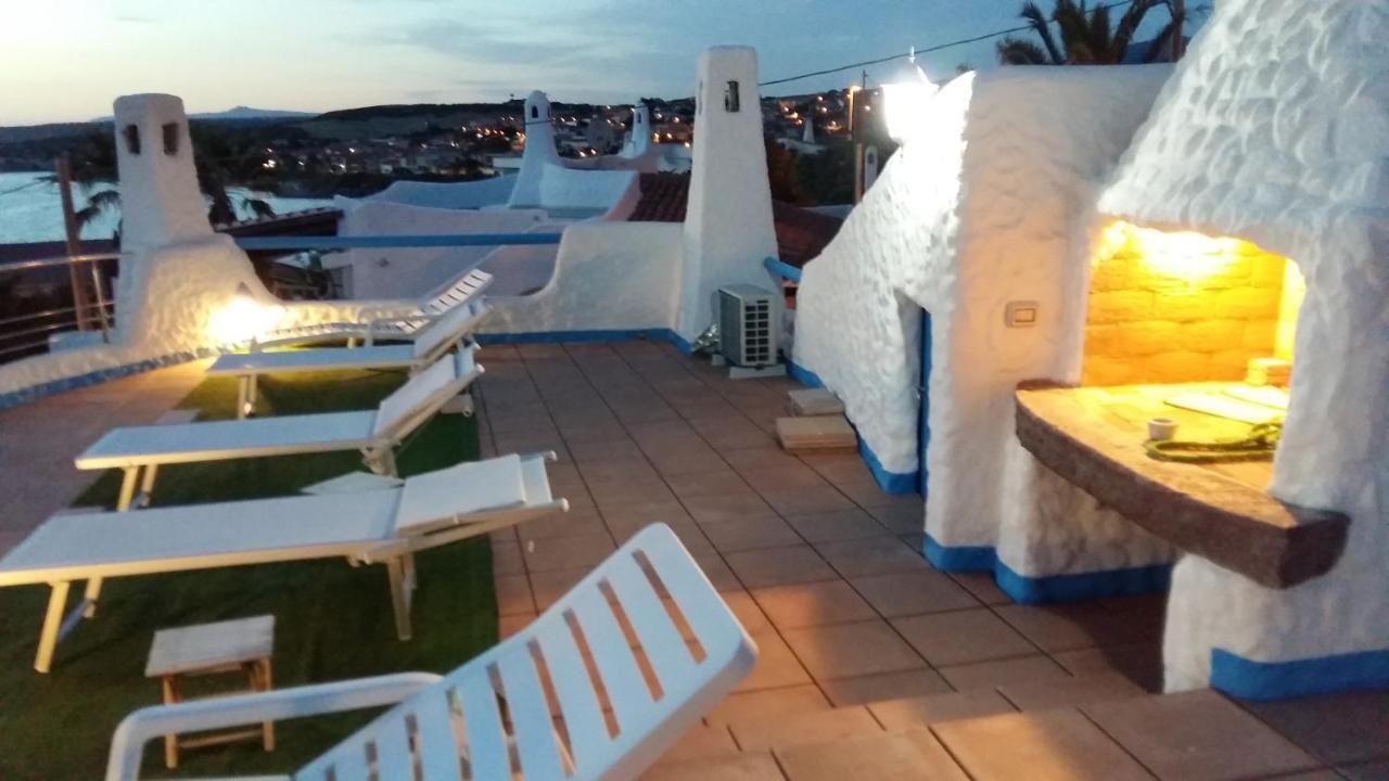 Villa Manuela Sul Mare サルキットゥ・クーリエリ エクステリア 写真